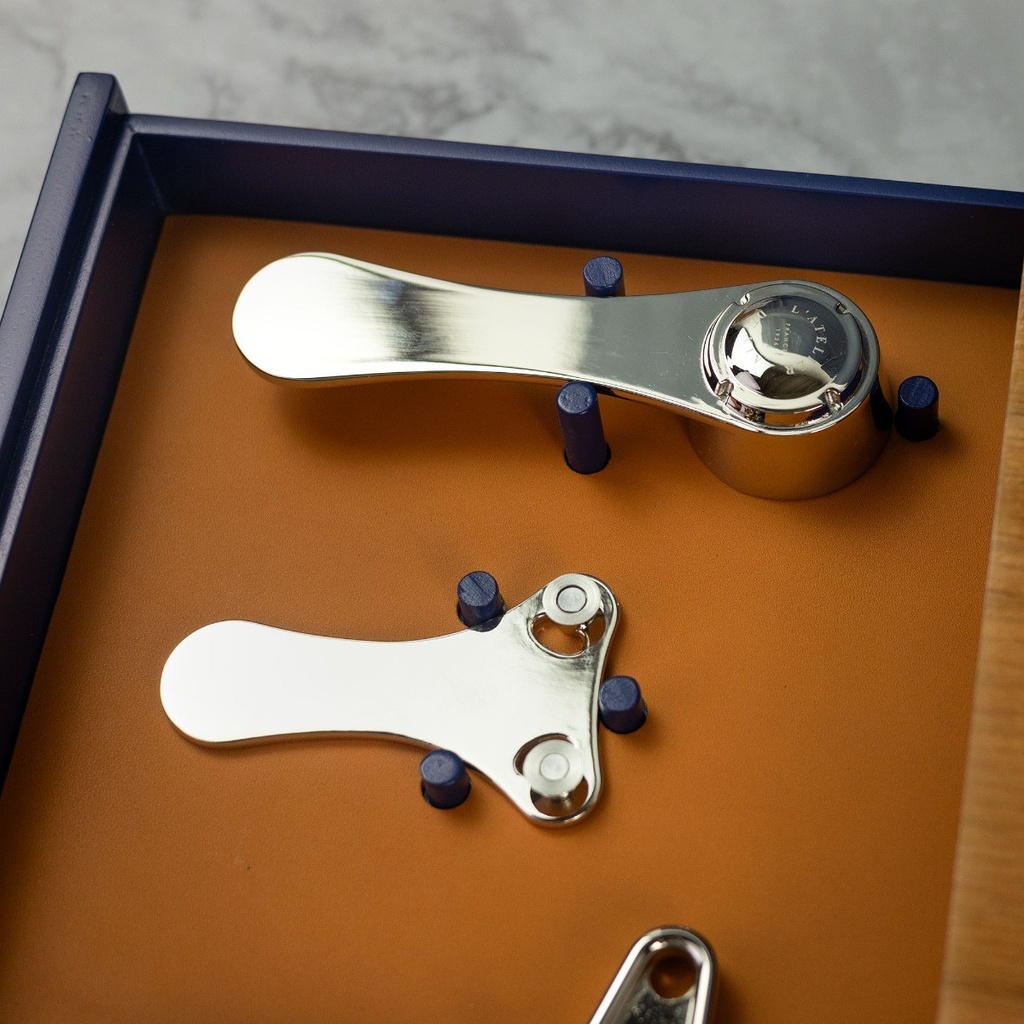 L'Atelier Du Vin Le Plateau   - Can Be Engraved or Personalised