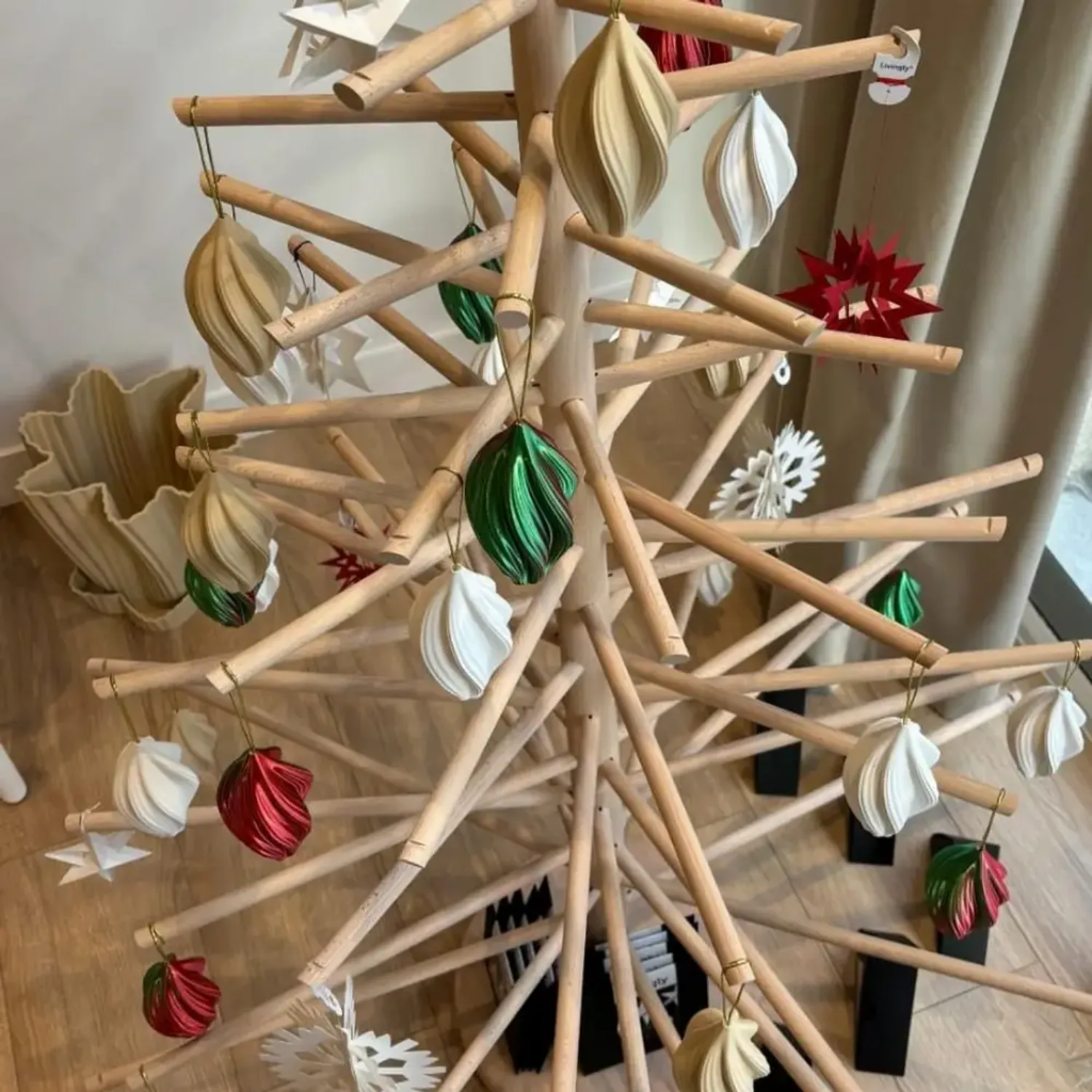 Auura - Boule de Noël 3D 