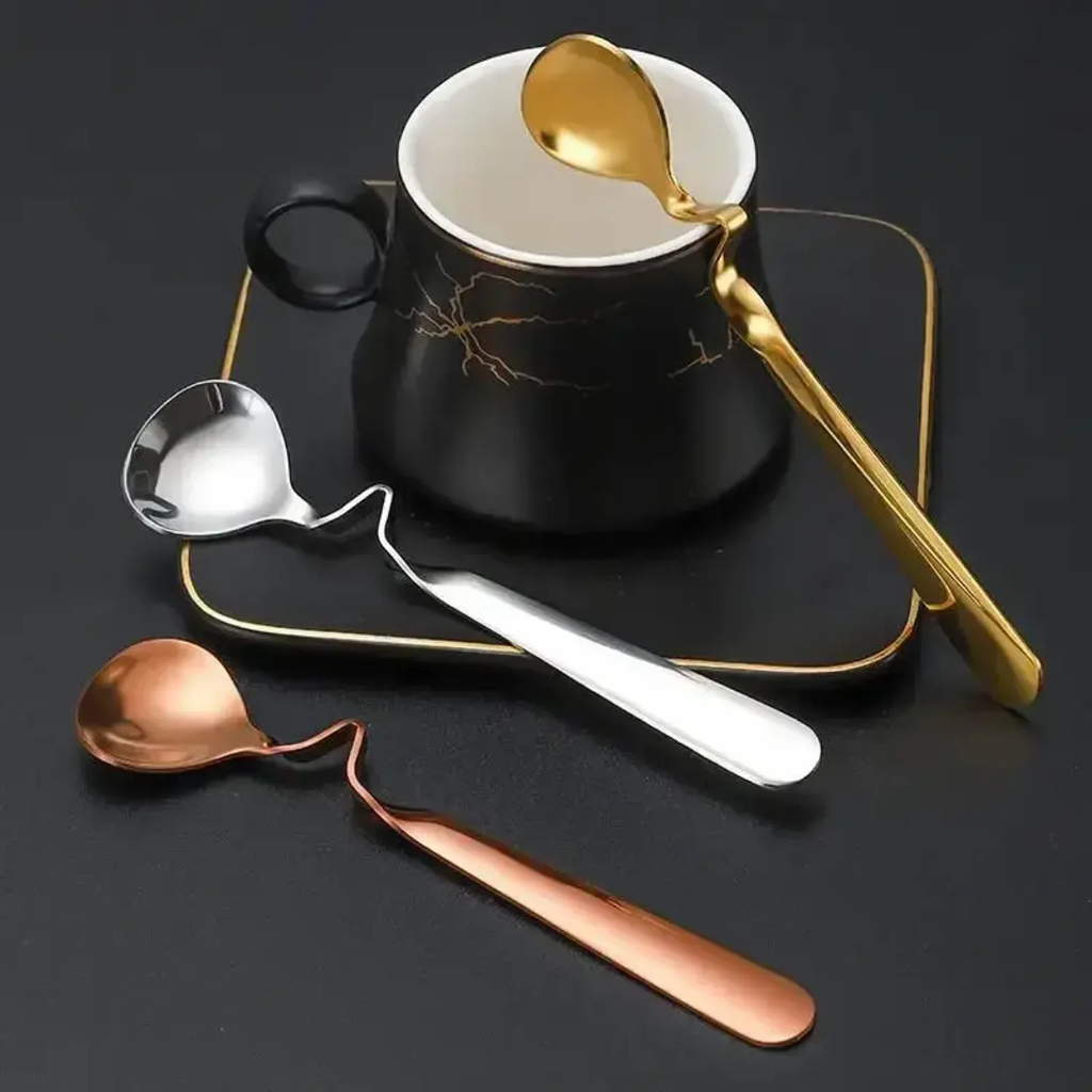 Sostraw & Smartthing Cuillère à café Twist argenté