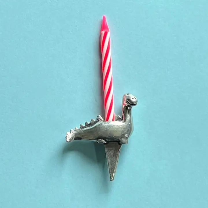 Bougie anniversaire (support)- Basic Spirit (Dinosaure)
