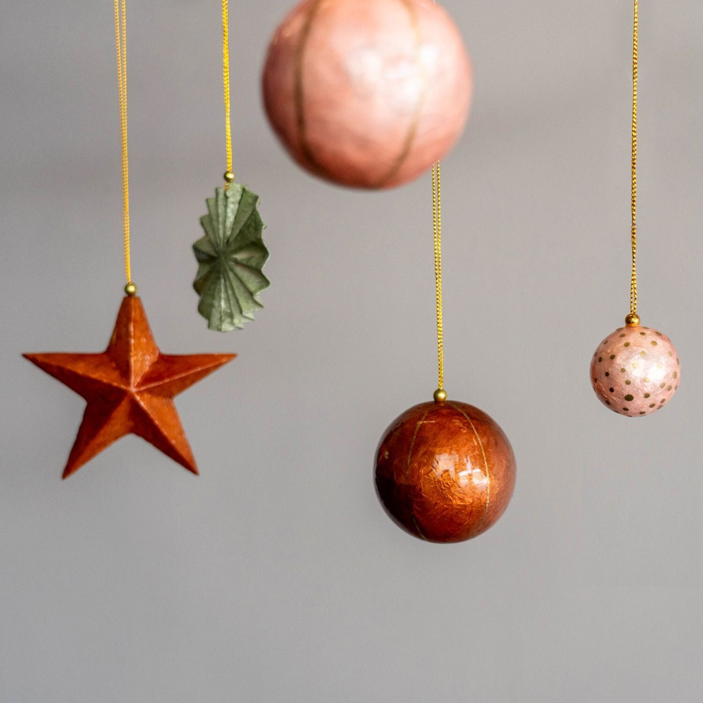 Boule de Noël en capiz - Kinta